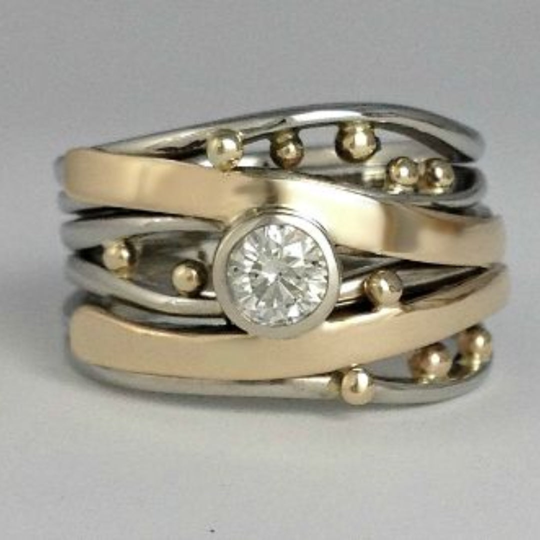 Royal | Vintage Golden Ring with Zirconia