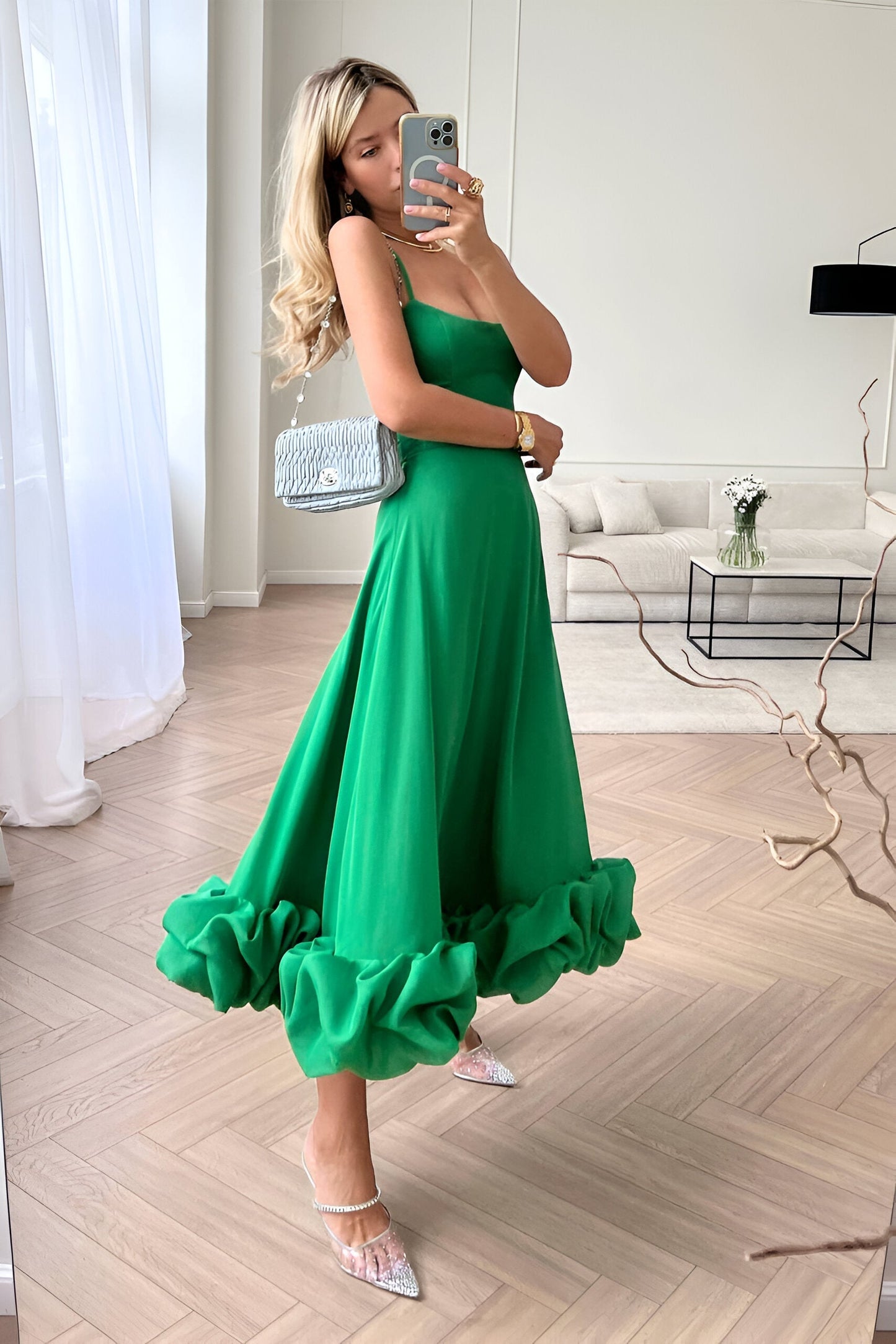 Tatum | Elegant Detail Silhouette Dress