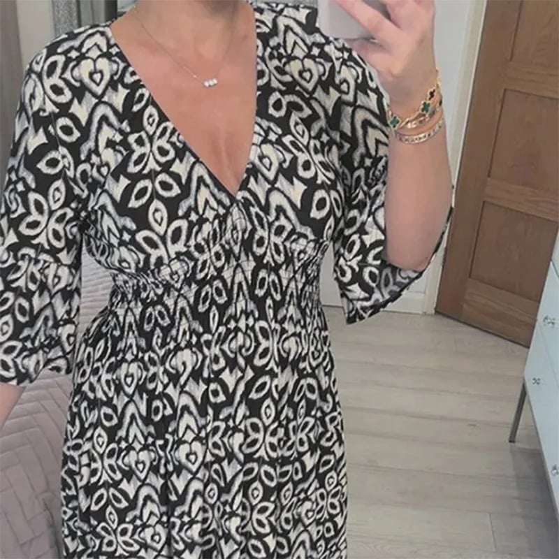 JUDIE | Floral V-Neck Dress