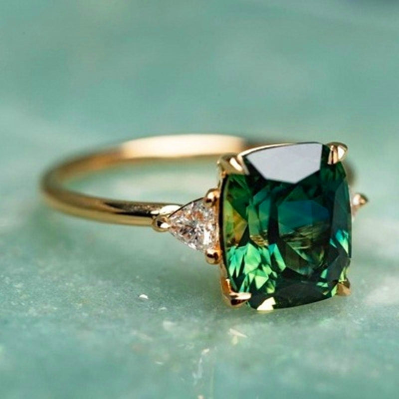 Luck - Green zircon ring Gold