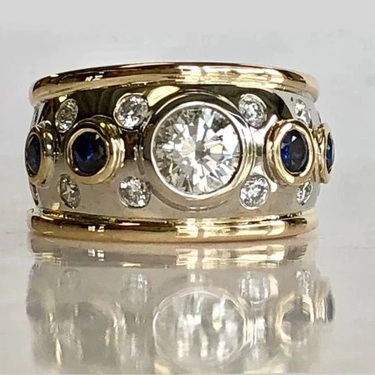 Vintage Golden Ring with zirkonia-Diamond